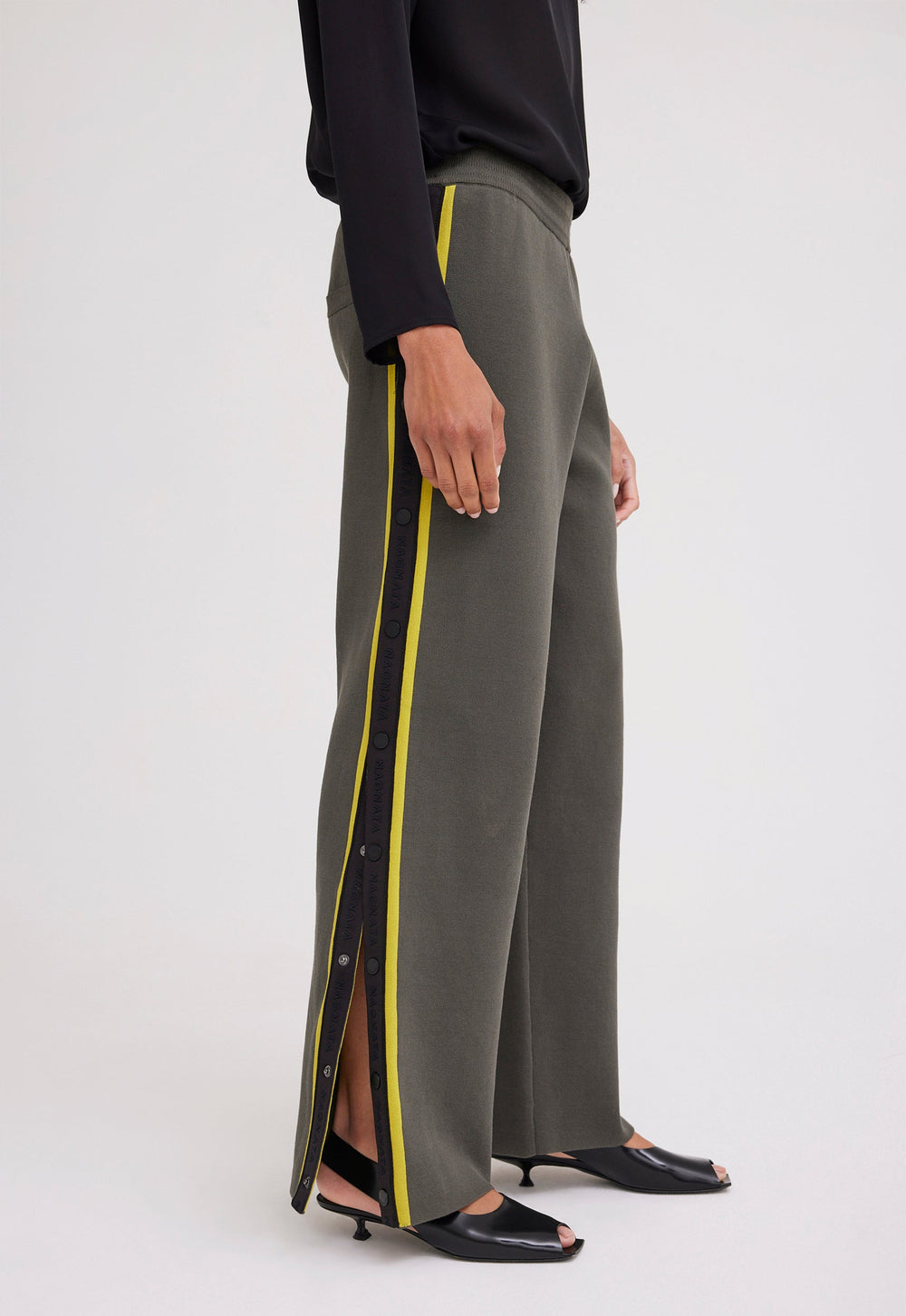 Jac+Jack NAGNATA SIDE SNAP TRACK PANT in Forest/Chartreuse